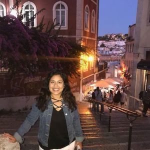 Meet your Posher, Alexandra